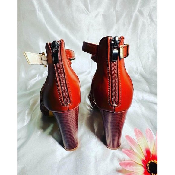 Burgendy Women's Size 6 Chunky High Heels, Open Toe Ankle Buckle Strap Sandals, - Picture 5 of 5